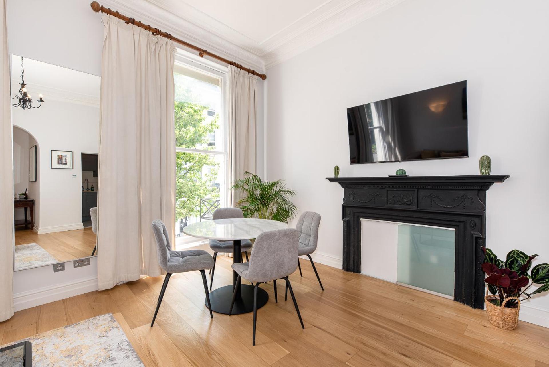 לונדון 2-Bedroom Victorian Apartment In Kensington מראה חיצוני תמונה