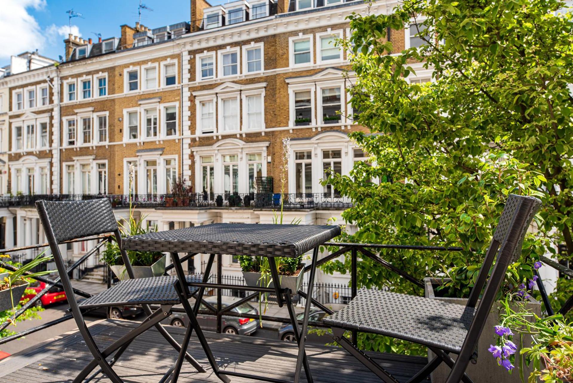 לונדון 2-Bedroom Victorian Apartment In Kensington מראה חיצוני תמונה